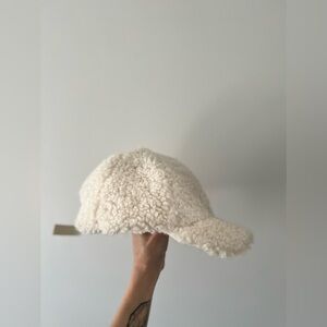 H&M White Fuzzy Baseball Cap